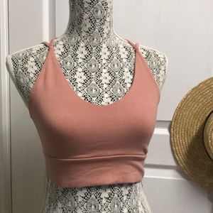 3/$30 🌺 Cropped Tank - Size S